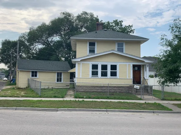 511 Sioux St, Winona, MN 55987