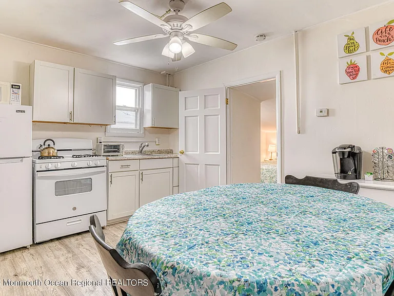 31 Atlantic Ave #1W — Photo 10