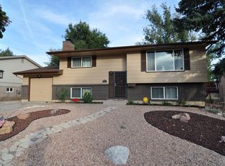 307 Montclair St, Colorado Springs, CO 80910