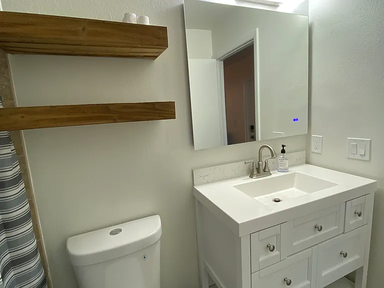 1781 SE Linpark Ct — Photo 35
