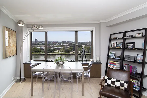 Sold by Andrew J. Markowitz Real Estate, LLC  | media 17