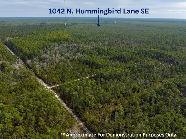 1042 N Hummingbird Ln SE #52 & 54, Southport, NC 28461