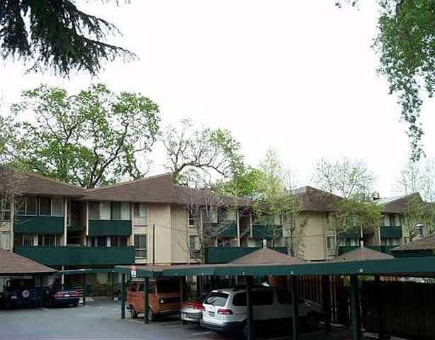 1st image of 1408B/ E Creekside Dr