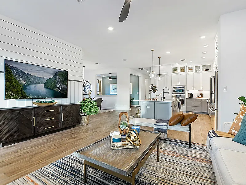 3 bed, 2067 sqft, $2,500 — Photo 3