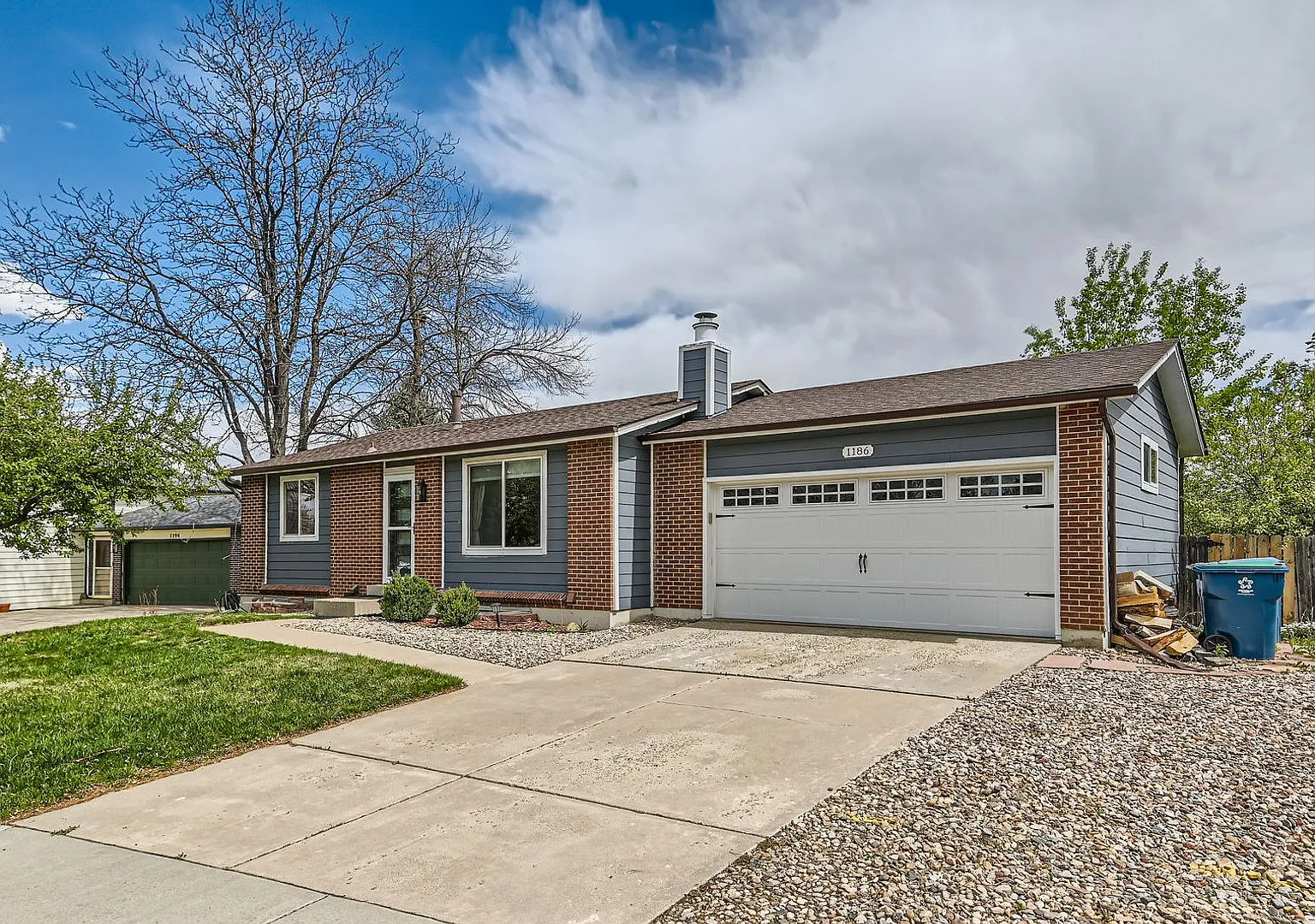 500 Off First Months Rent** Remodeled 4 Bedroom 2 Bath House In Louisville! — Photo 3