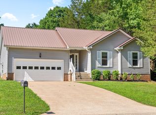 2305 Ermine Dr, Clarksville, TN 37043