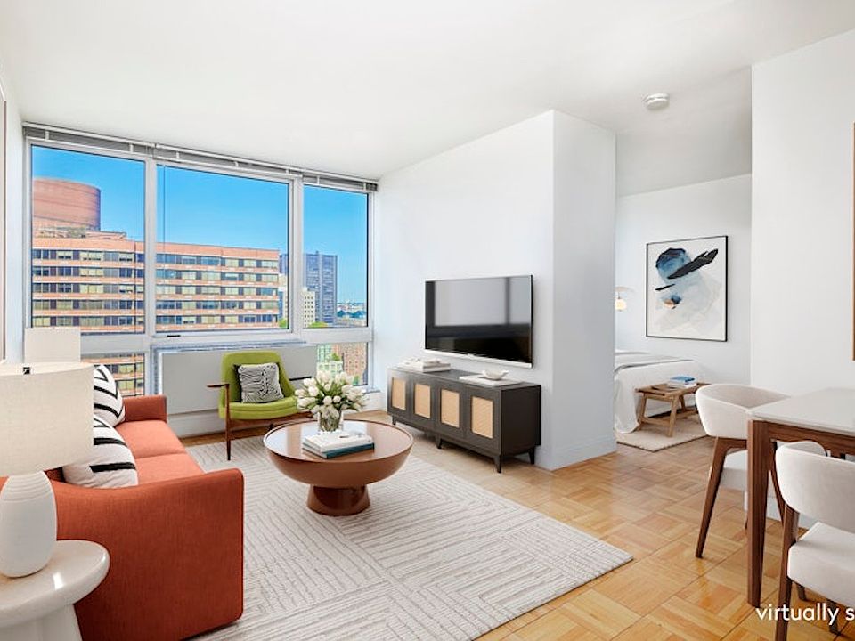 1st image of 215 E 96th St #29J
