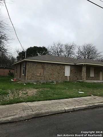 1st image of 1612 Hidalgo St
