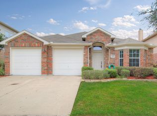 414 Hickory Ln, Fate, TX 75087