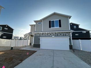 328 N Broadway Dr, Saratoga Springs, UT 84045