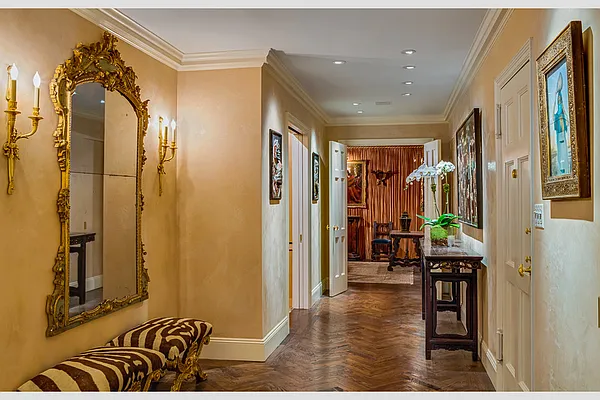 Sold by Stribling | media 23