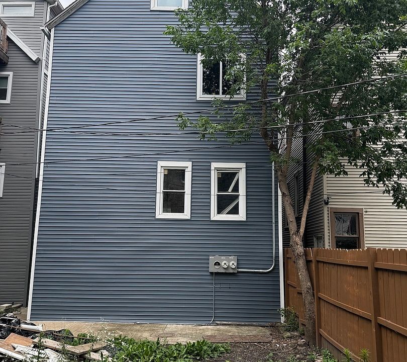 1st image of 1920 N Rockwell St