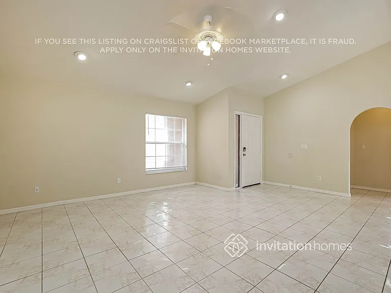 15562 Horseshoe Ln — Photo 5