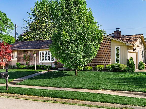 2nd image of 1546 Denbigh Dr