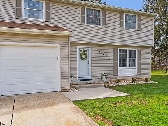 4th image of 8795 Lawton Dr
