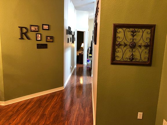4th image of 765 Pearl Sand Dr