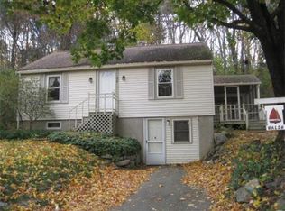 28 Hastings St, Stow, MA 01775