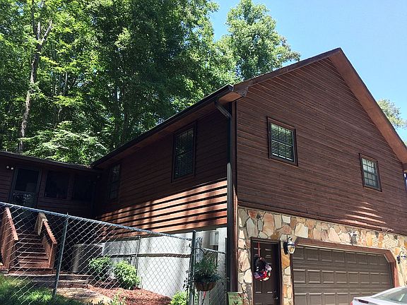 Back view fr storage bldg