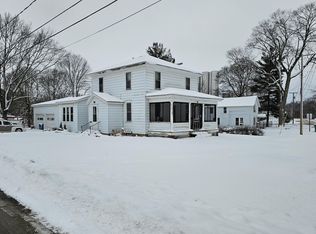 280 Station St, Constantine, MI 49042