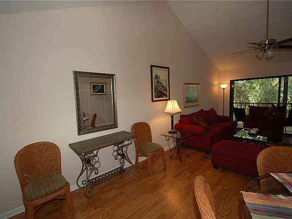 4th image of 1716 Glenhouse Dr #423