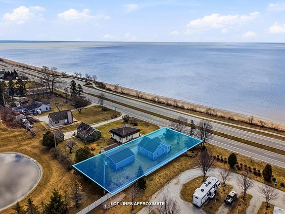 4th image of 3240 Memorial DRIVE