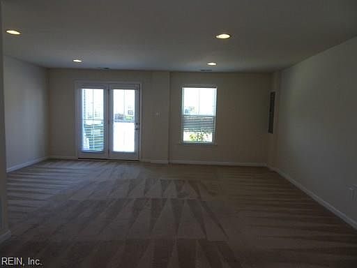 2nd image of 4008 Luminary Dr.