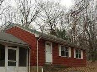 1638 Plank Rd, Cheshire, CT 06410