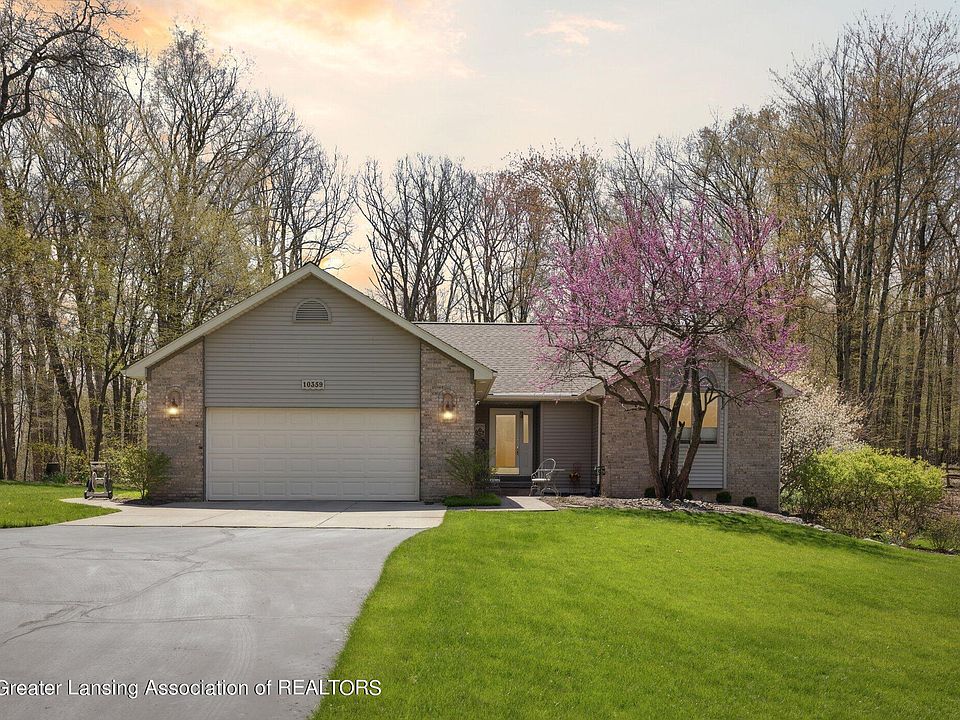 1st image of 10359 Blackberry Ln