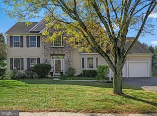 13 Field Ln, Lititz, PA 17543