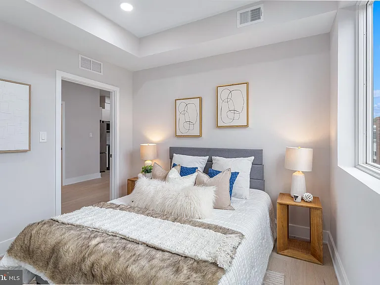 1516 E Capitol St NE #10 — Photo 19