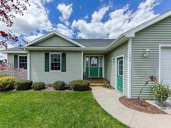 2nd image of 700 S Creek Ct