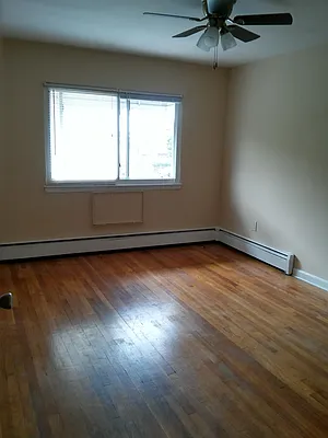 Rented by Sally Raia LLC | media 57