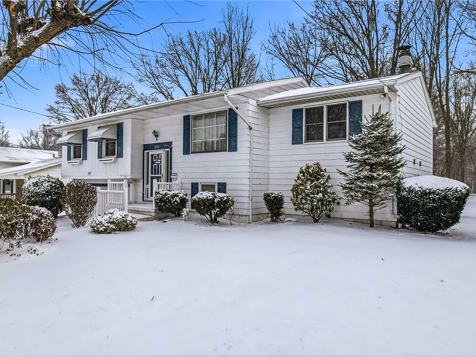 1st image of 1416 Skyline Dr