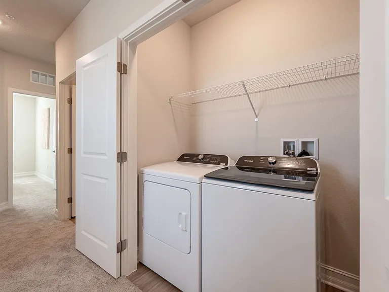 Lake Tavares Townhomes — Photo 15