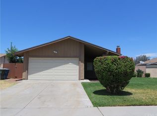 9349 Aegean Dr, Riverside, CA 92503