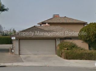 1091 N Stonegate Cove Dr, Porterville, CA 93257