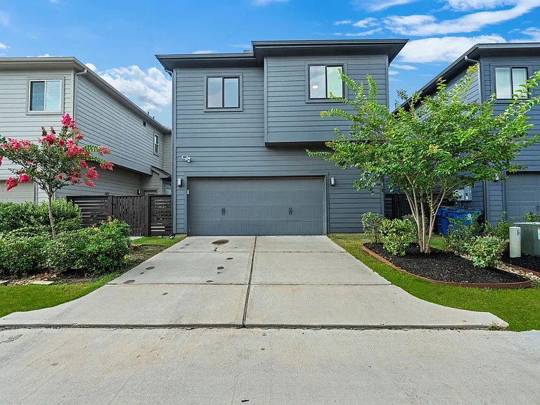 18507 Parkland Square Pl — Photo 31