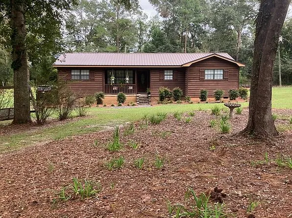 1222 Vickers Bridge Rd, Norman Park, GA 31771