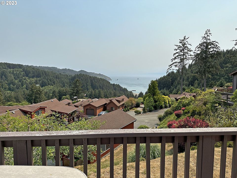 19921 Whaleshead Rd Brookings OR Zillow