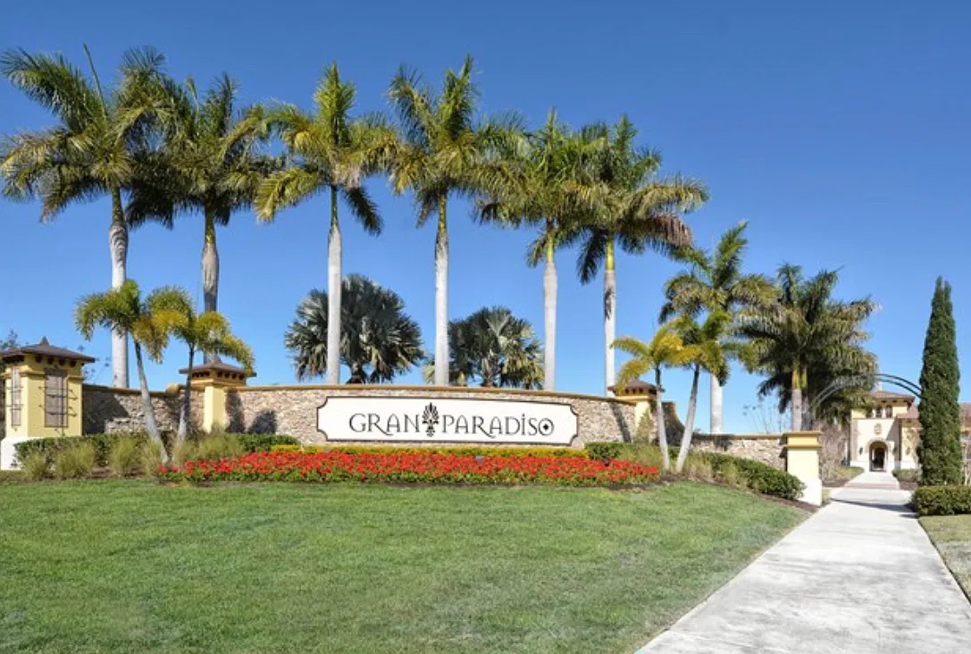 3 bed, 2000 sqft, $2,300 — Photo 3
