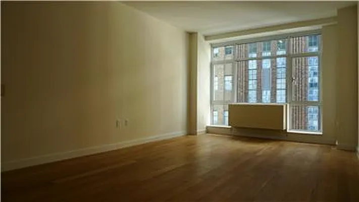 Rented by R New York | media 29