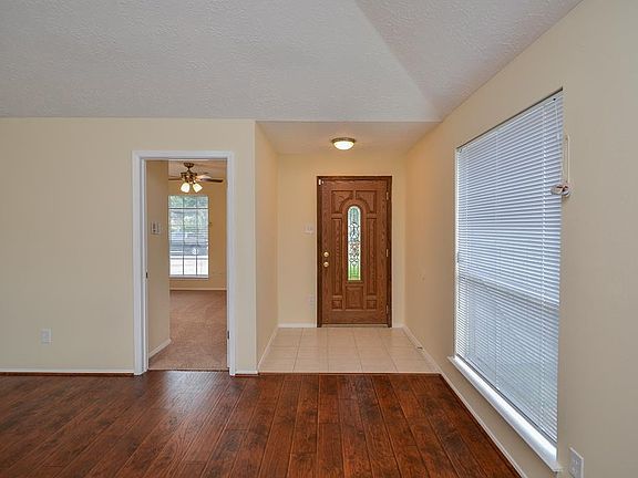 4th image of 9214 Lynchester Dr