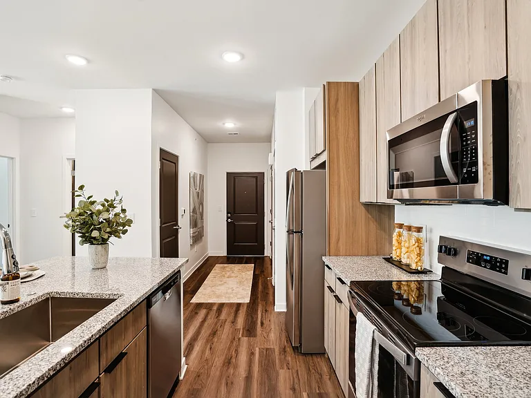 The Pullman Luxury Apartments — Photo 53