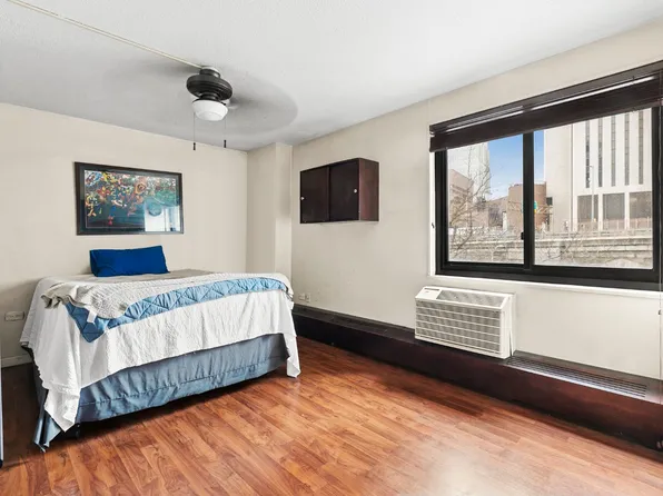 333 Pearl Street 6K image 6 of 6