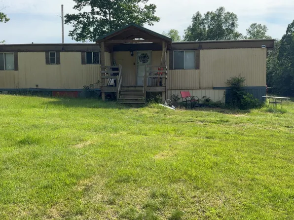 1207 Flint Hill Rd, Moneta, VA 24121