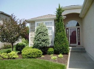 7312 W 156th St, Overland Park, KS 66223
