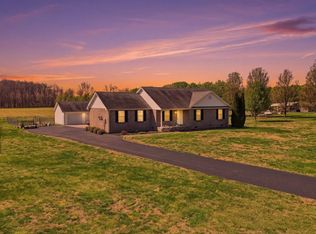 2877 Sixteenth Model Rd, Manchester, TN 37355