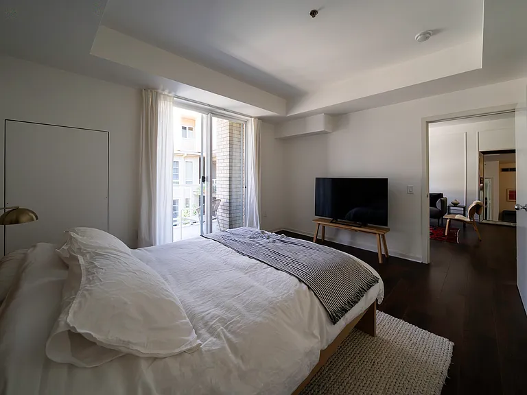 1620 NE Broadway St #517 — Photo 7