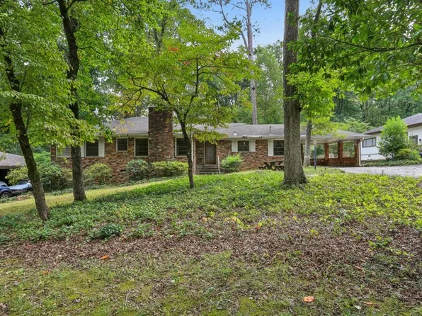 2321 Clairmont Rd NE, Atlanta, GA 30329
