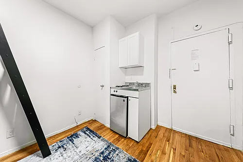 244 W 64th St #5F Photo 1 244 W 64th St #5F Photo 1